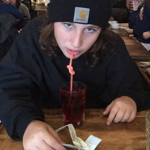 Meet your Posher, Eva